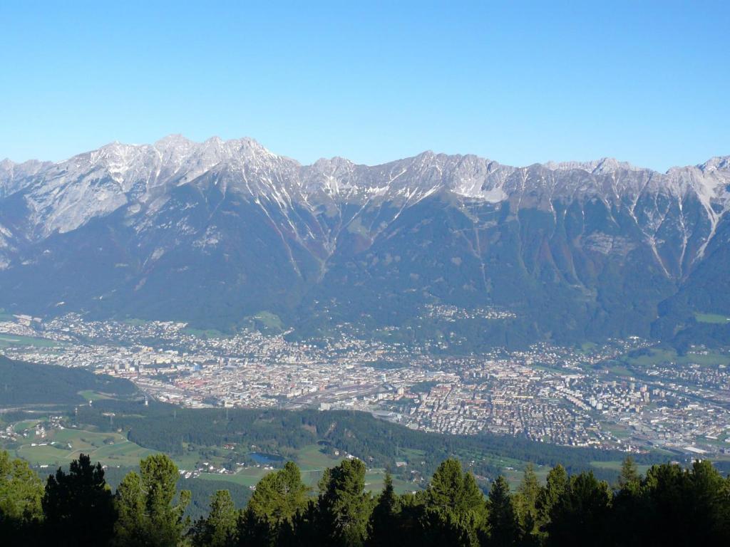 Gasthof Koreth Innsbruck Exterior foto
